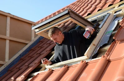 Pose de fenêtres de toit Velux à Bey